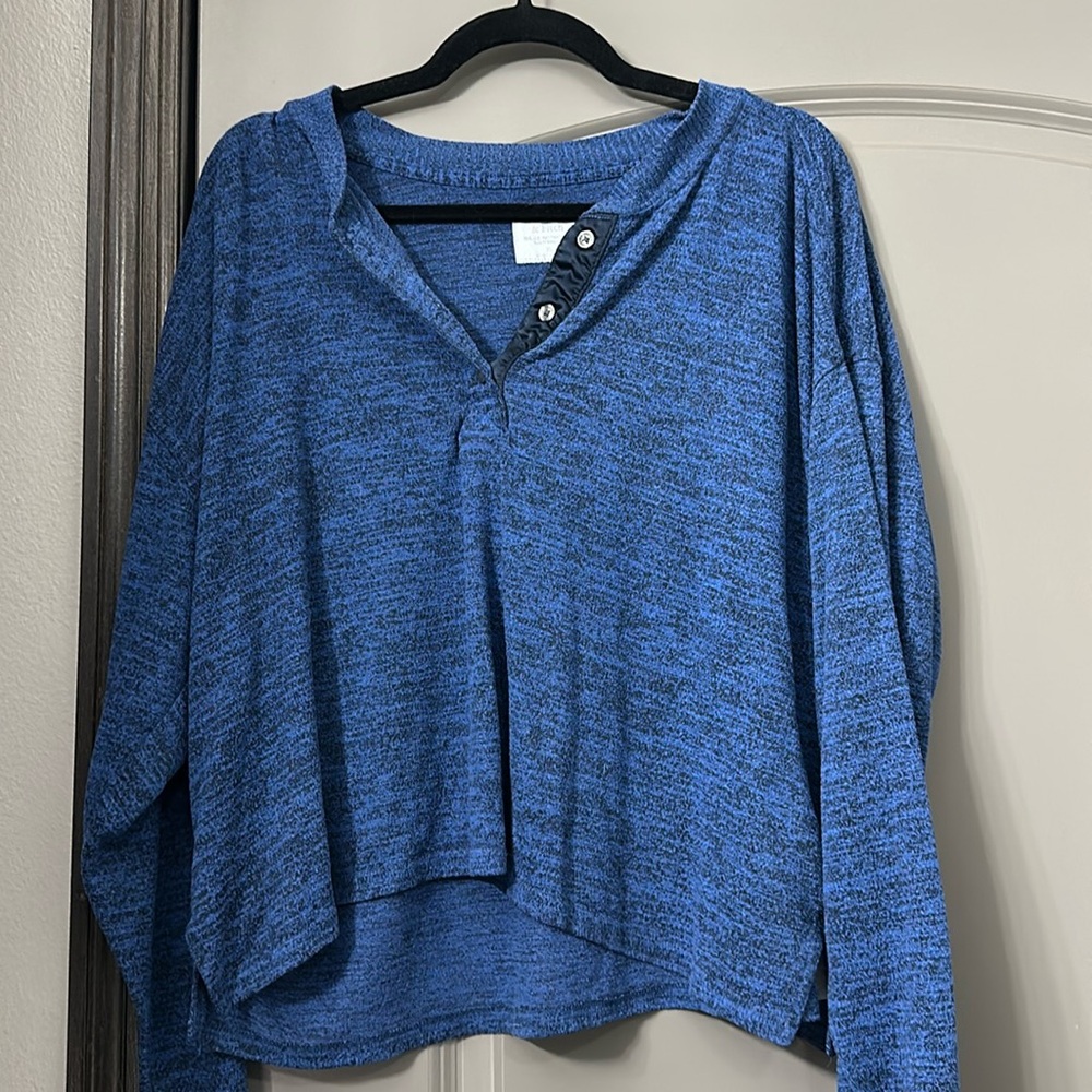 Abercrombie and Fitch Lounge Top